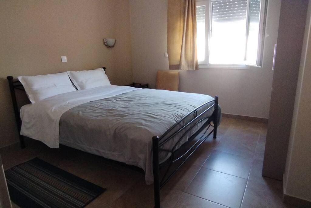 Smailis Apartment 1 Koroni  ภายนอก รูปภาพ